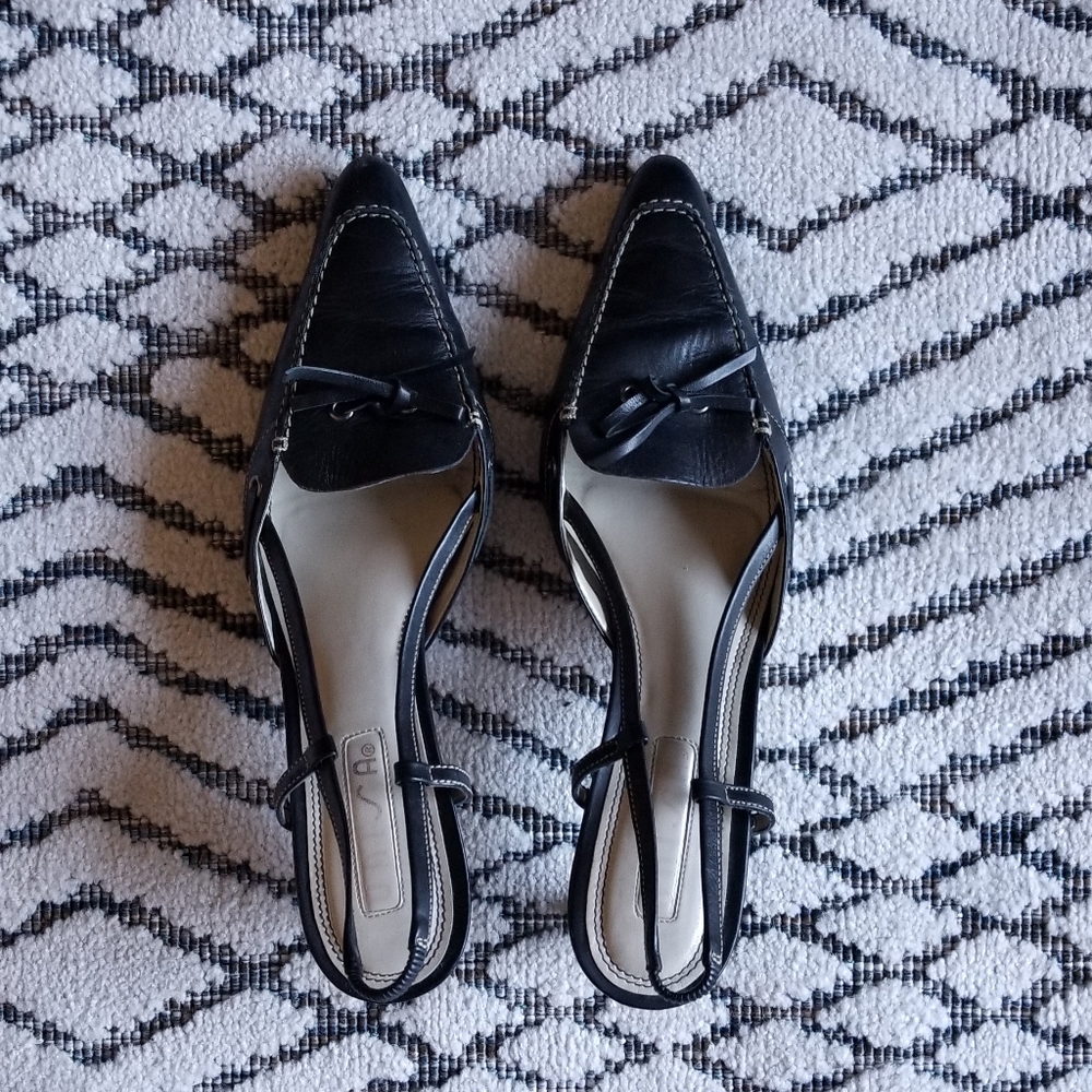 Unisa black heels